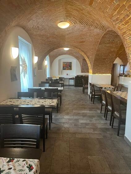 HOTEL SALETY - Prices & Reviews (Valtice, Czech Republic)