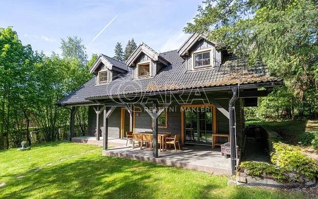 Chalupy, Budín, Samopše, 164 m²