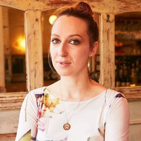 How PEN15’s Anna Konkle Went from Waiting Tables at Prune to Wearing Fake Leg Hair