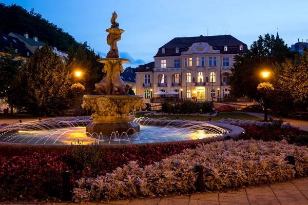 Kamenné lázně - VisitTeplice.com