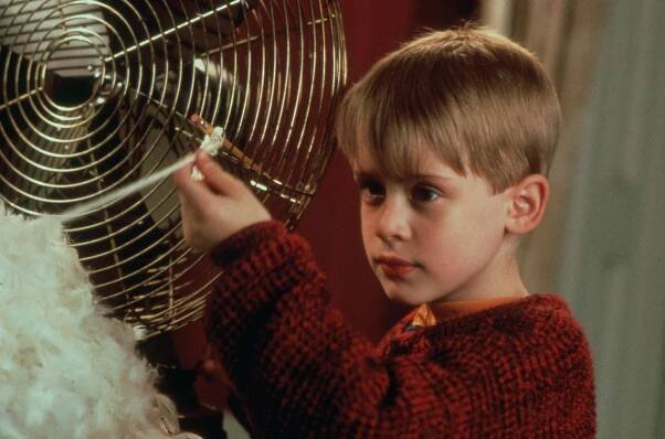Macaulay Culkin in Sám doma (1990)
