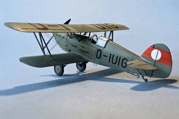 Avia B-534 – Letadla na plátně.cz