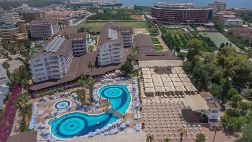 Hotel Lonicera World, Turecko Alanya - 7 457 Kč Invia