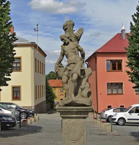Fotogalerie • Socha sv. Šebestiána (Socha) • Mapy.com