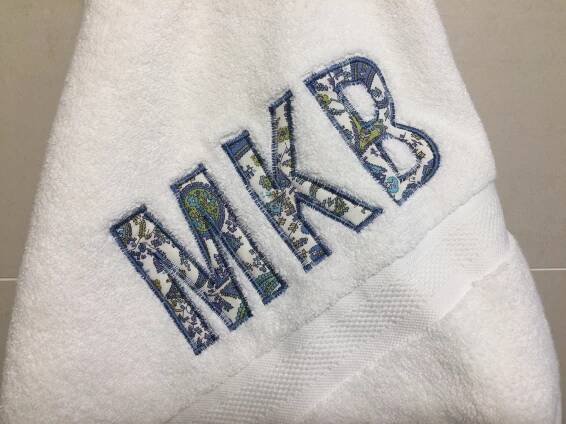 Baby Gifts, Bath Towels, Baby Clothing - Just Hanging Around 