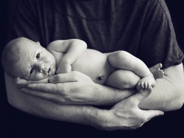 31. týden těhotenství: Bude tatínek u porodu?