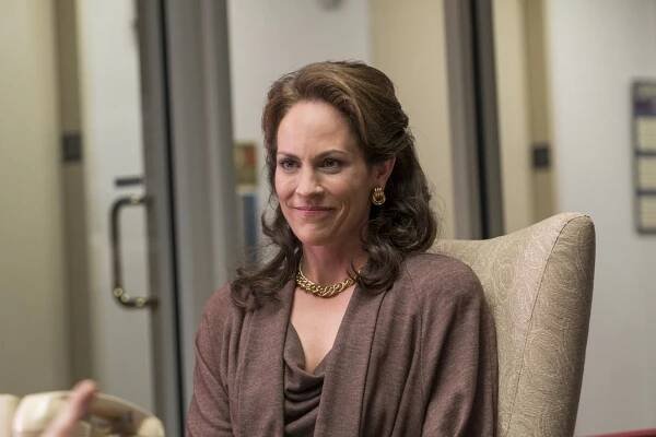 Halt and Catch Fire - PC Rebelové - One Way or Another - Z filmu - Annabeth Gish