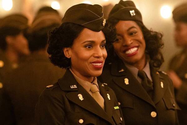 Kerry Washington and Milauna Jackson in 'The Six Triple Eight.'