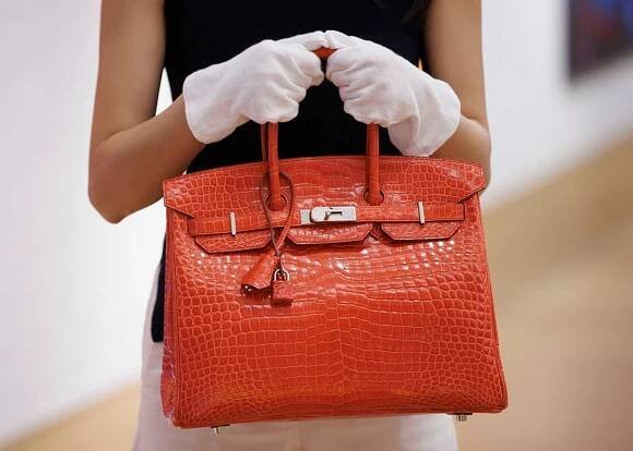 Jedna z kabelek Birkin od firmy Hermès