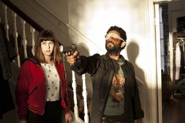 Utopia - Episode 1 - Z filmu - Alexandra Roach, Adeel Akhtar