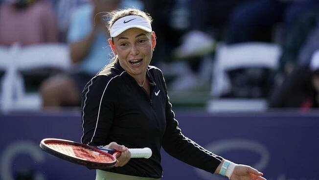 Vrtulníku s tenistkou Vekičovou se v Guadalajaře během letu otevřely dveře - Sport.cz