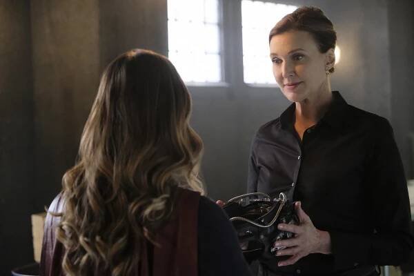 Supergirl - The Darkest Place - Z filmu - Melissa Benoist, Brenda Strong