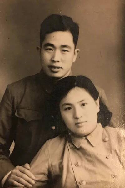 Hua Tian's grandparents.