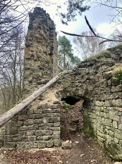 Zbiroh a přírodní park Maloskalsko – GIRRAFKA