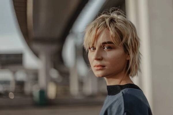 Polina Gagarina, ženy, blondýnka, zpěvák, krátké vlasy, herečka