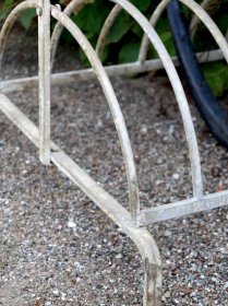 Krémový antik kovový retro stojan na kola Bicycle old - 72*68*98 cm - 60022619 (60226-19) - LaHome.cz