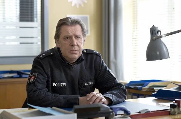 Großstadtrevier - Der zweite Mann (S27E01) (2013)