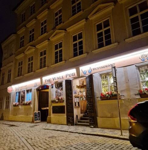 THE WALL PUB, Prague - Praha 1 (City Center) - Restaurant Reviews, Photos & Phone Number - Tripadvisor