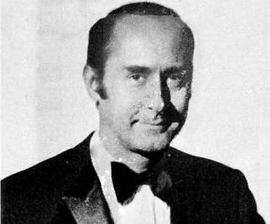 Henry Mancini Biography - Facts, Childhood, Family Life & Achievements