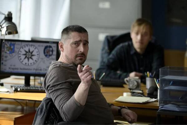 V nové kriminálce ČT se střílí ve škole. Česká televize se rozhodla pro podivné řešení