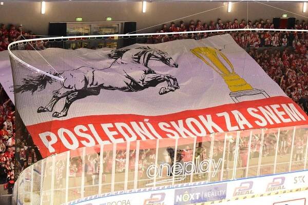 Přišel, viděl a (málem) rozhodl. Lukáš Sedlák se vrátil na led a hned dal gól