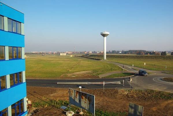 Karvinská průmyslová zóna Nové Pole je zaplněna. Zbývá tam už... | Ostrava