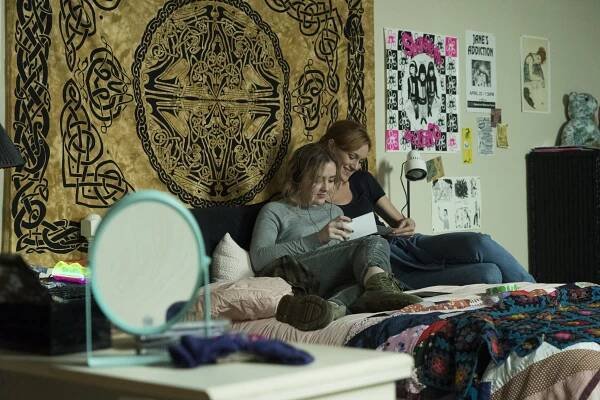 Halt and Catch Fire - PC Rebelové - Goodwill - Z filmu - Kathryn Newton, Kerry Bishé