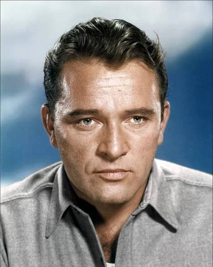 Richard Burton In "The Wild Geese" Wallpaper