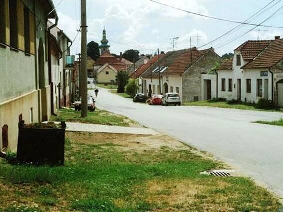 Blížkovice vznikaly jako dvě samostatné obce