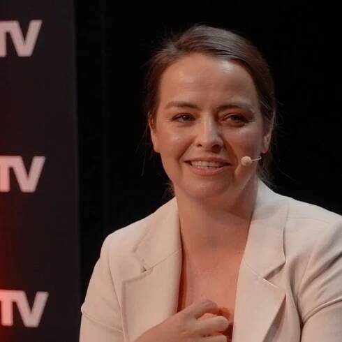 Herečka Pavla Beretová: Smrt není nakažlivá, měli bychom o ní mluvit, neznamená to, že si ji přivoláme