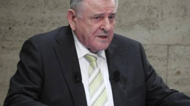 Z diskuse Václava Klause a Vladimíra Mečiara v pondělí v Praze.