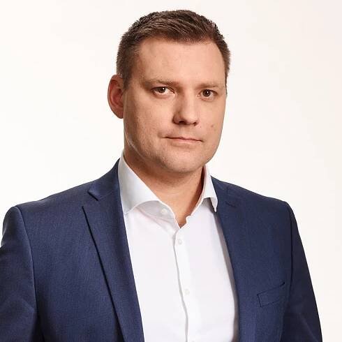 Tvrdý útok na prezidentku Čaputovou kvůli účasti na pohřbu Žbirky (†69)