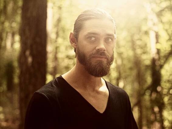 Tom Payne - Actor
