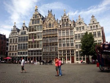 Private day trip from Amsterdam to Antwerp