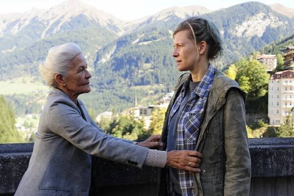 Das Dorf des Schweigens - Z filmu - Hildegard Schmahl, Ina Weisse