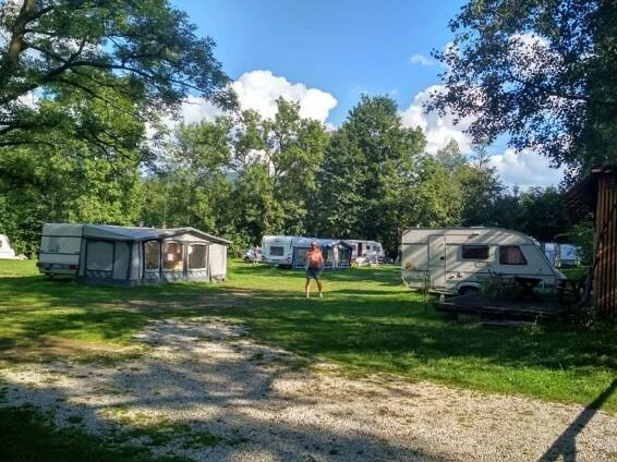 Camp pod Kaštany carousel-image-24