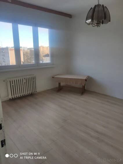 Pronájmu byt 2+1 /L v Kadani