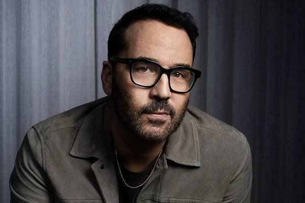Jeremy Piven at West Nyack Levity Live