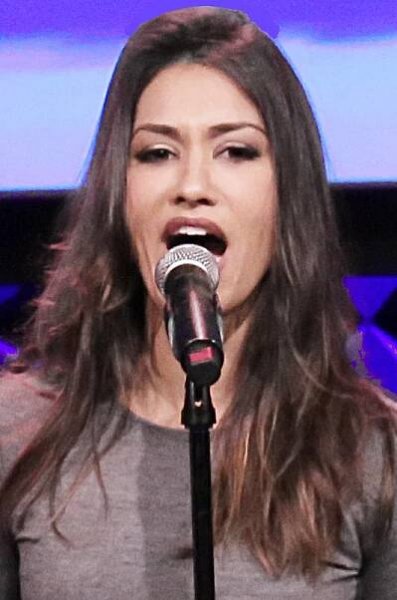 Janina Gavankar