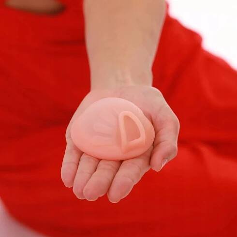 Menstruační disk one size – umožňuje pohlavní styk, pudrová růžová, Femi.Eko Zdravotnický prostředek ne