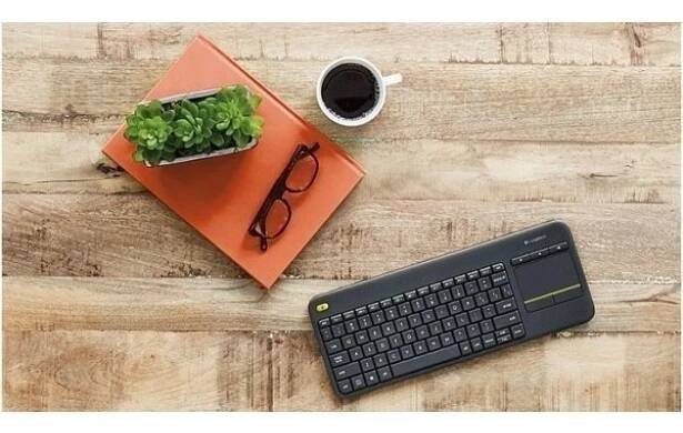 Membránová klávesnice Logitech K400 Plus Rozhraní USB