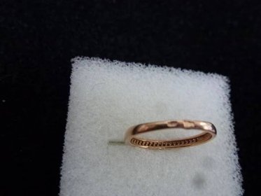 Zlatý prsten  - Šperky