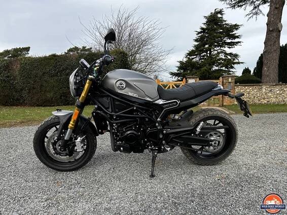 2023 Benelli Leoncino 800 Ride Review - webBikeWorld