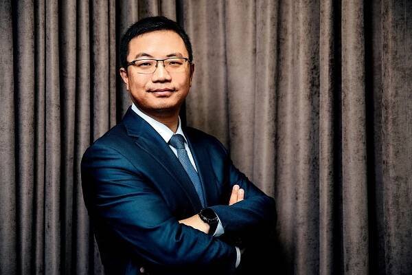 „Nový“ internet nám změní život. Posílí umělá inteligence, říká šéf české Huawei