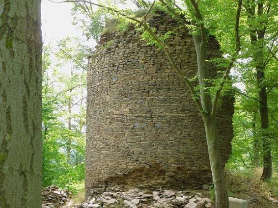 Hrad Pyšolec