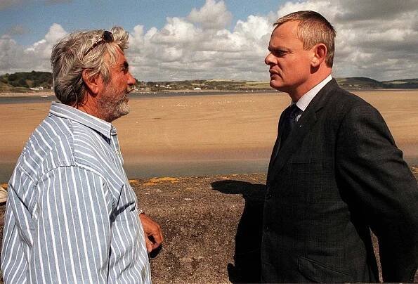 Martin Clunes
