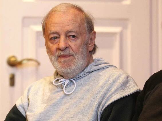 Herec Jiří Pecha.