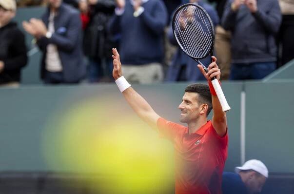 Macháč je poprvé v semifinále nejvyšší tour, narazí na Djokoviče - Minutové zprávy 