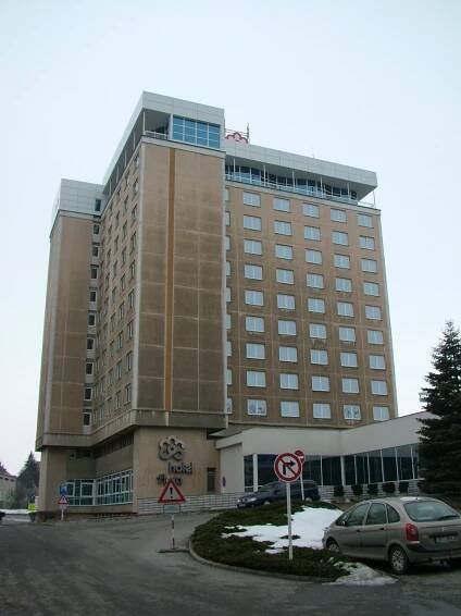 Fotka stavby hotelu Flora
