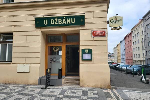 Restaurace U Džbánu foto 1